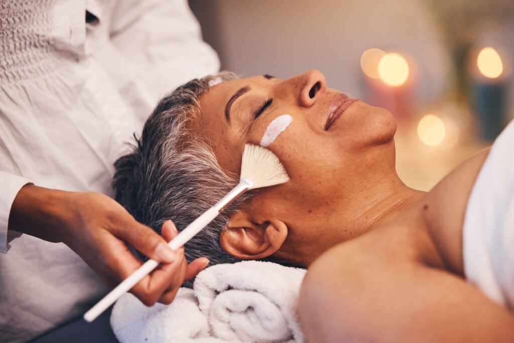 UMI Age Defying Facial 60 Min